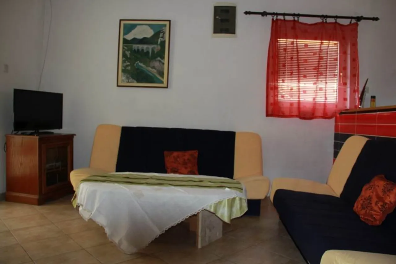 Apartment 1